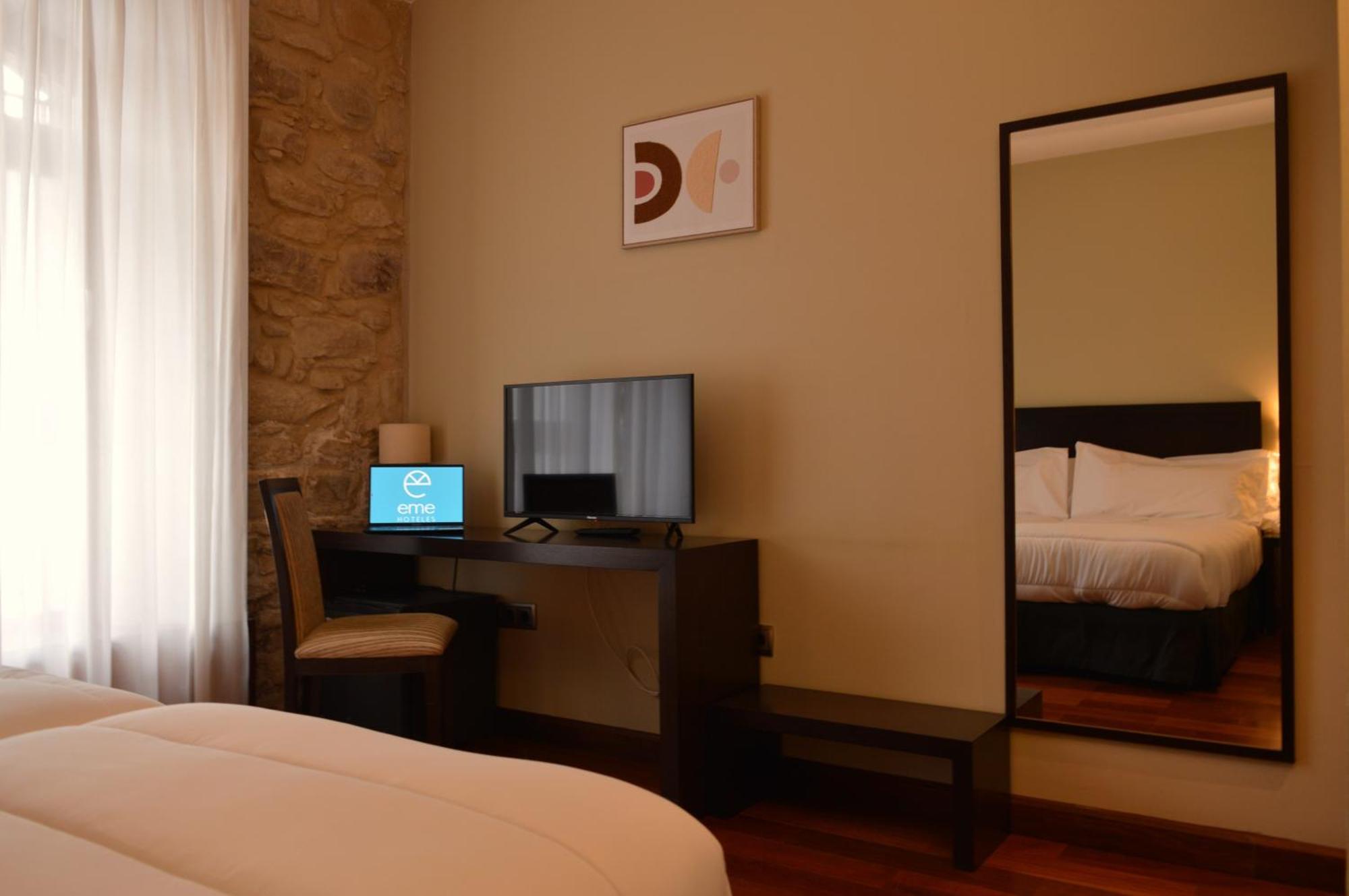 Hotel Baeza Monumental By Eme Hoteles Exterior foto