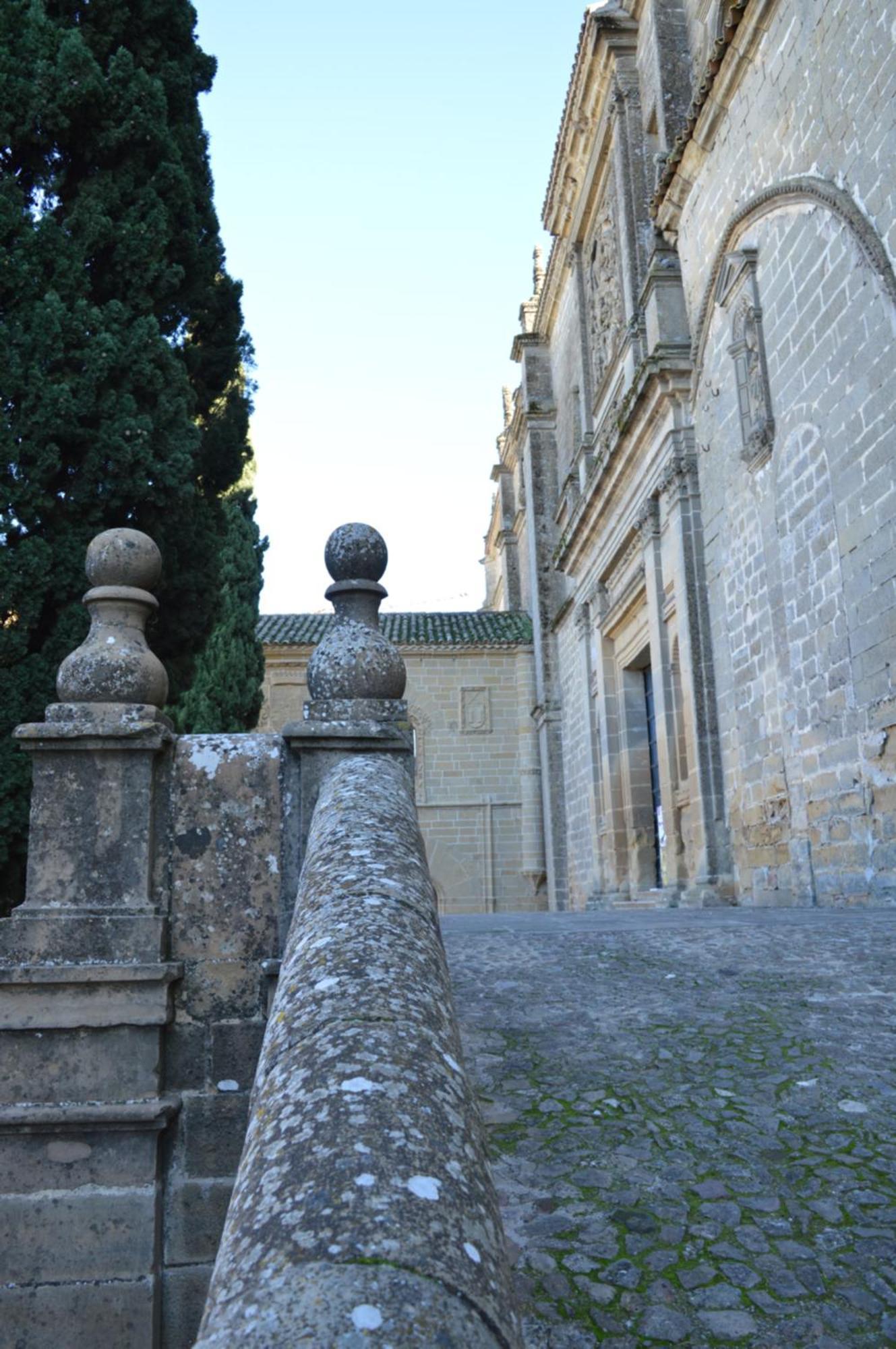 Hotel Baeza Monumental By Eme Hoteles Exterior foto
