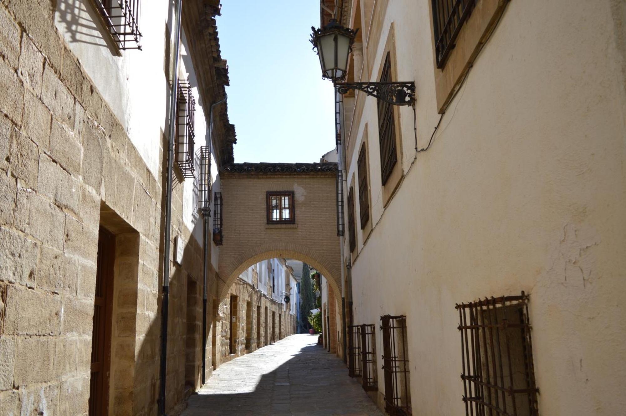 Hotel Baeza Monumental By Eme Hoteles Exterior foto