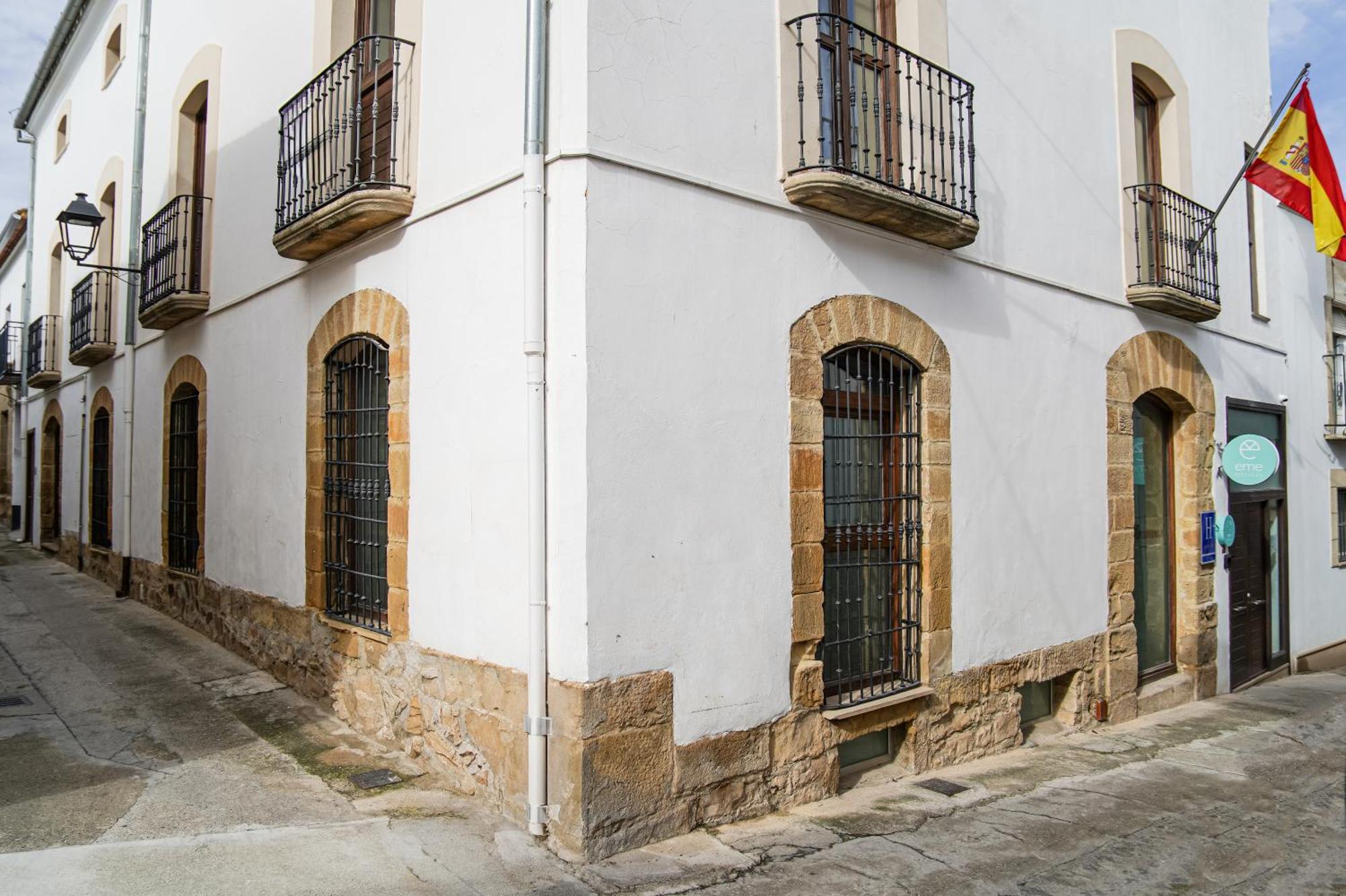 Hotel Baeza Monumental By Eme Hoteles Exterior foto